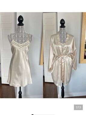 Vintage Lingerie Y2K Matching Chemise Slip Dress and Kimono Robe Set. Small.